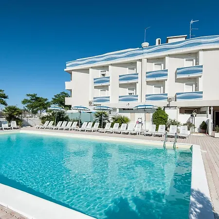 Corinna Hotel