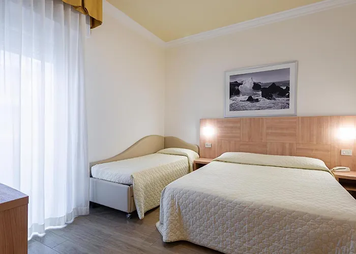 Corinna Hotel