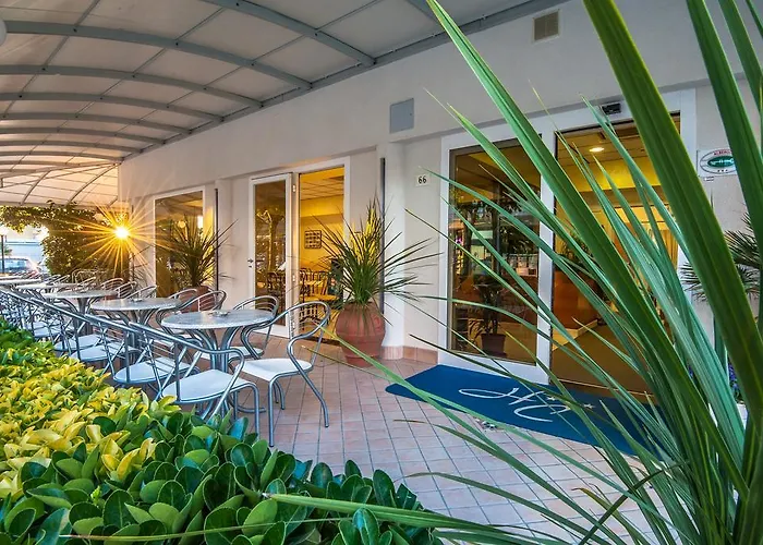 Corinna Hotel 3*