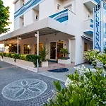 Corinna Hotel